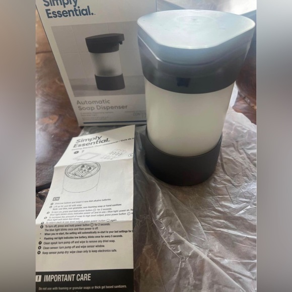 (Two) Simply Essential Motion Detected Automatic Soap Dispensers - Picture 2 of 3